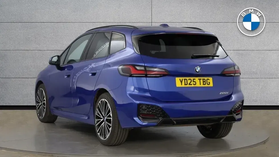 Used BMW 220 Active Tourer M Sport 168 HP (123 kW) 2025 Blue MPV