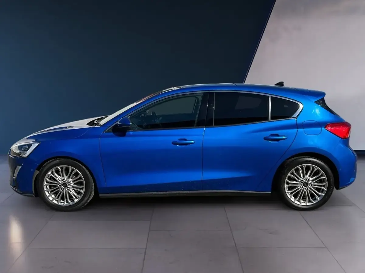 Used Ford Focus Titanium X 150 HP (110 kW) 2019 Blue Hatchback