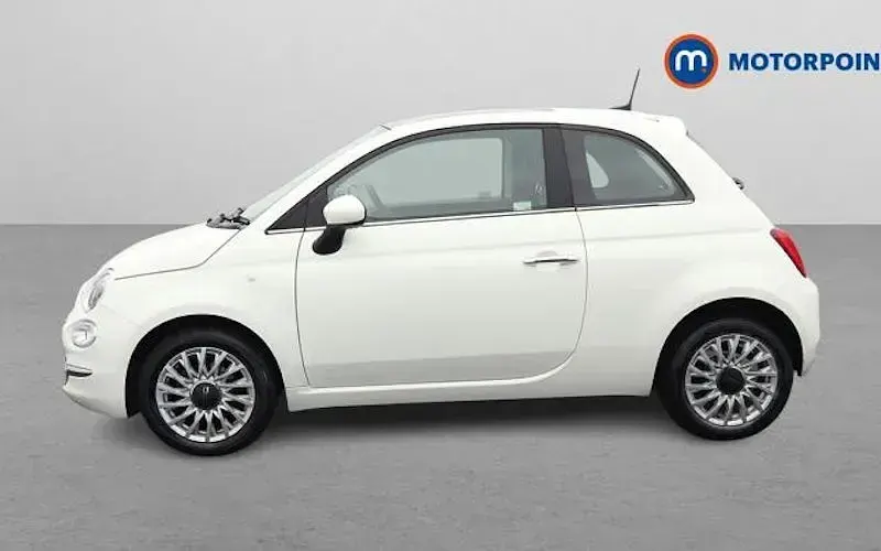 Used Fiat 500 69 HP (50 kW) 2024 White Hatchback