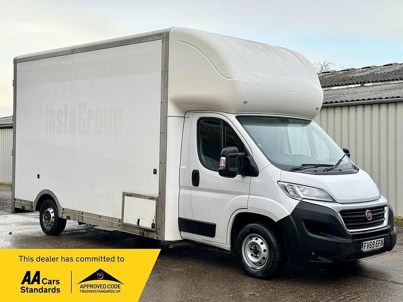 White Used 2020 Fiat Ducato Van | £9,995 (Fair price) - Image 1/4