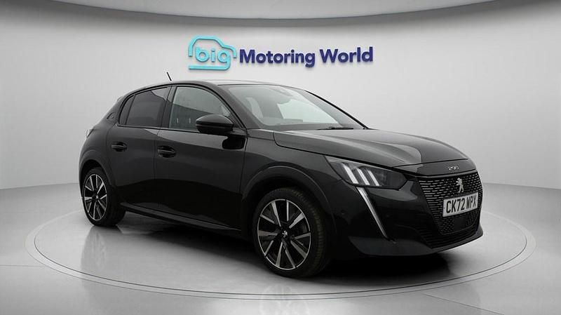 Used Peugeot 208 GT 100 HP (73 kW) 2022 Black Hatchback