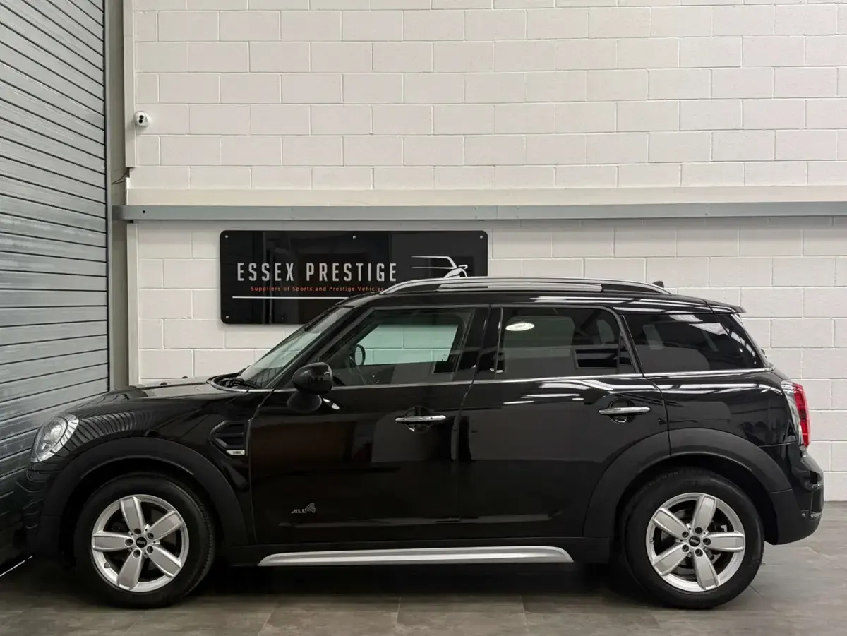 Używany Mini Cooper D Countryman 2017 Czarny SUV