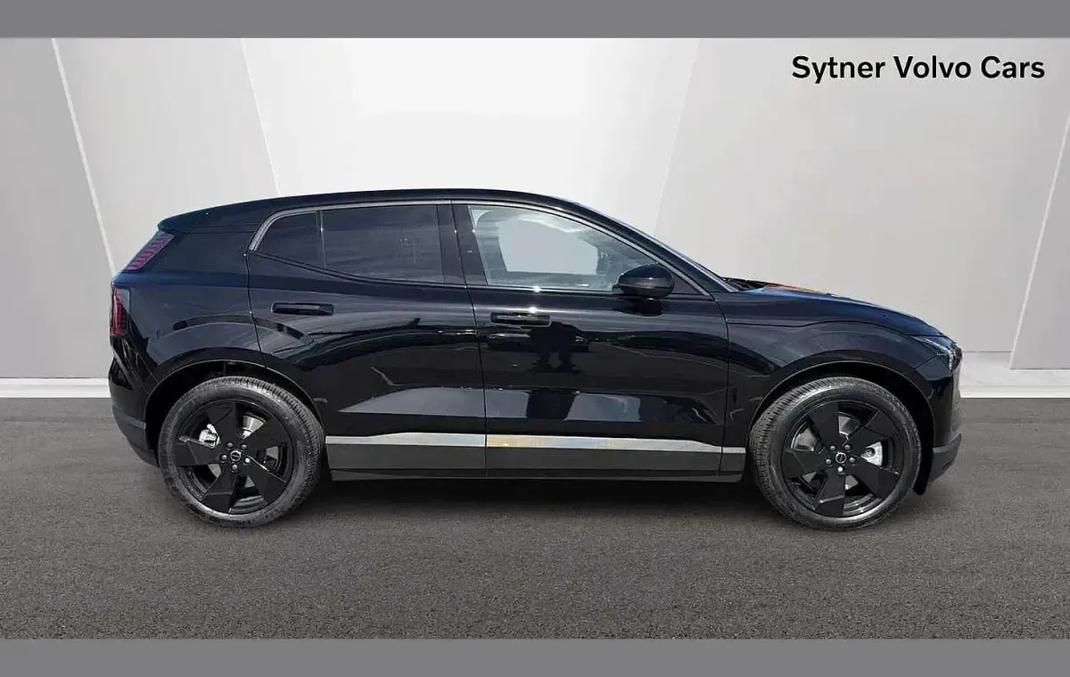 Used Volvo EX30 Plus 310 kW (422 HP) 2026 Black SUV