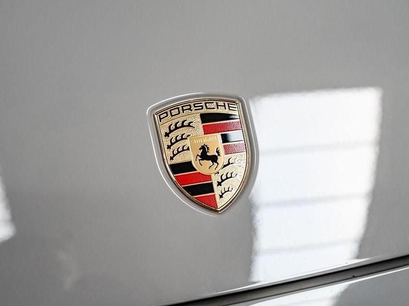 Used Porsche Cayenne Platinum Edition 340 HP (250 kW) 2022 Grey SUV