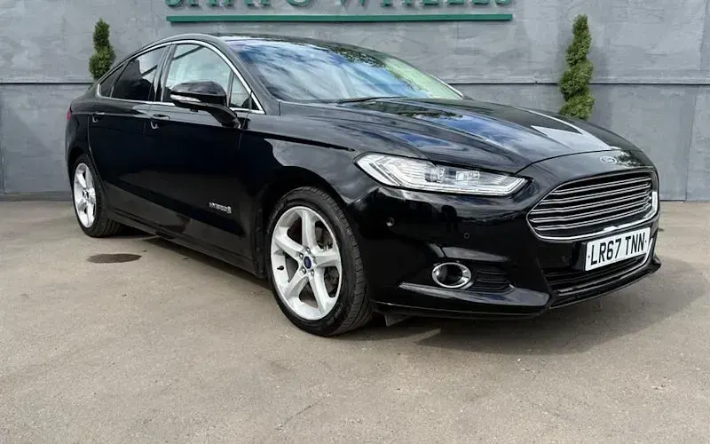 Used Ford Mondeo Titanium 190 HP (139 kW) 2017 Sedan