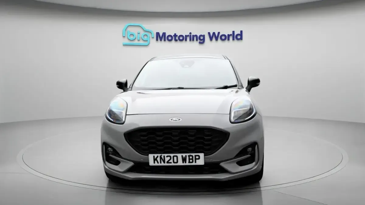 Begagnad Ford Puma ST-Line X 2020 Grå SUV