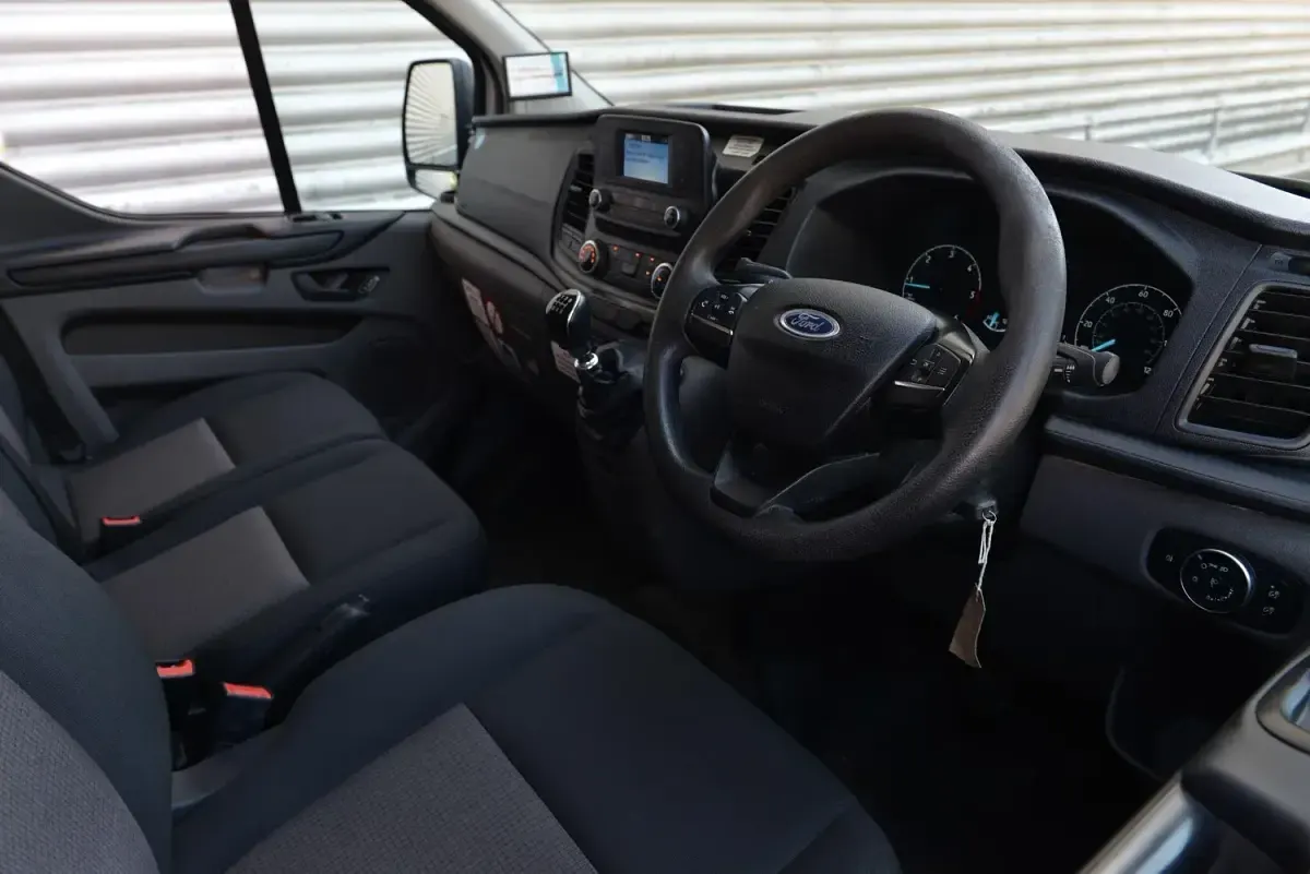 Used Ford Transit Custom S 130 HP (95 kW) 2020 White Van