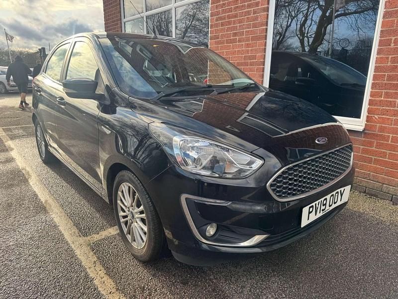 Used Ford Ka Plus Zetec 70 HP (51 kW) 2019 Black Hatchback