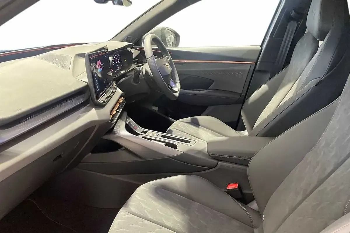 Used Cupra Terramar 2026 Mauve/purple SUV