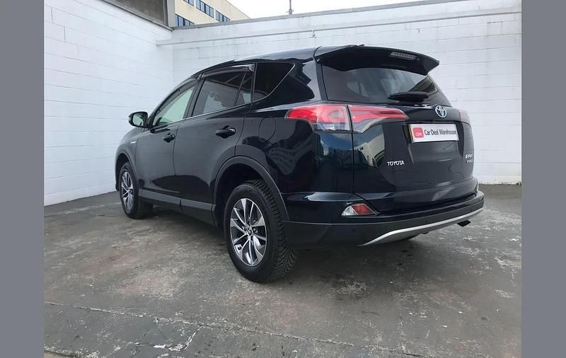 Used Toyota RAV4 Hybrid 194 HP (142 kW) 2018 Blue SUV