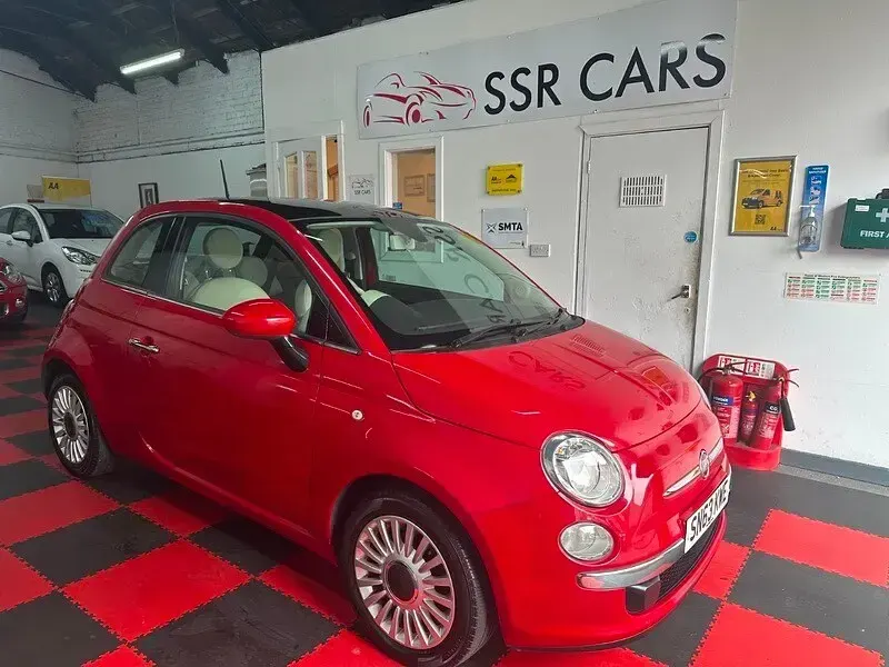 Used Fiat 500 Lounge 69 HP (50 kW) 2013 Red Hatchback