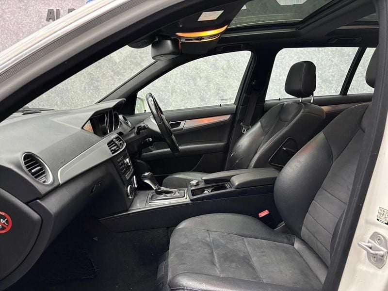 Used Mercedes C250 Sport Edition 2014 White Estate