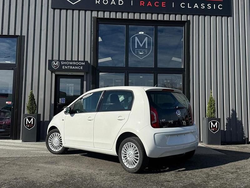 Begagnad VW up! high up! 2013 Halvkombi