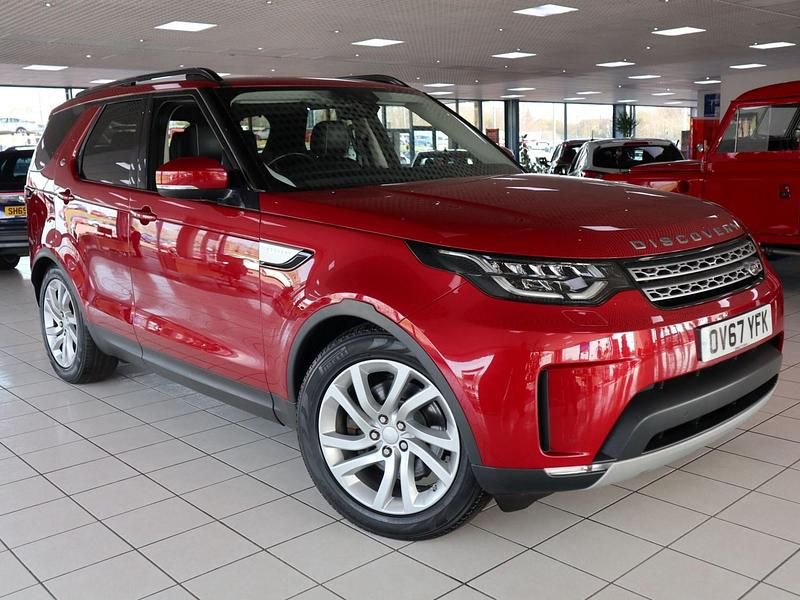 Firenze red Used 2017 Land Rover Discovery 5 HSE SUV | £20,989 (Fair price) - Image 1/4