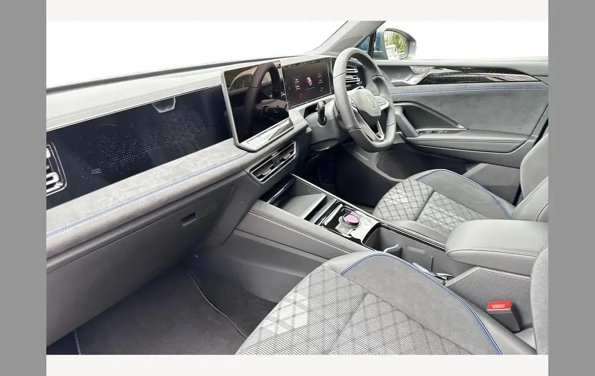 New VW Tiguan R-line 150 HP (110 kW) 2026 Blue SUV