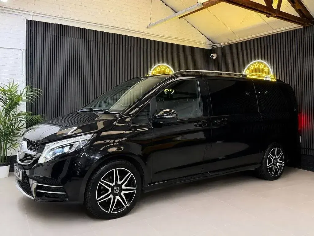 Used Mercedes V300 AMG line 2021 Black MPV