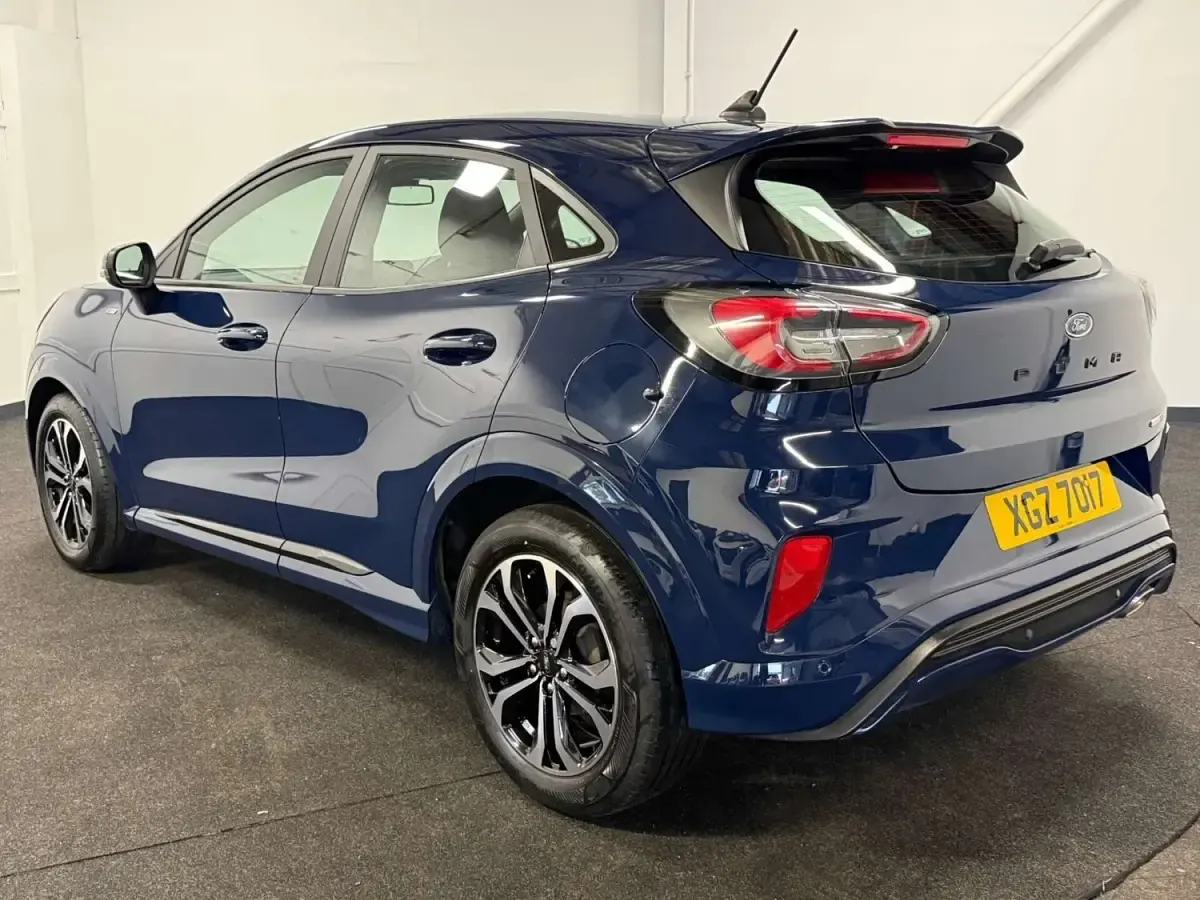 Usado Ford Puma ST-Line 125 HP (91 kW) 2022 Azul Citadino