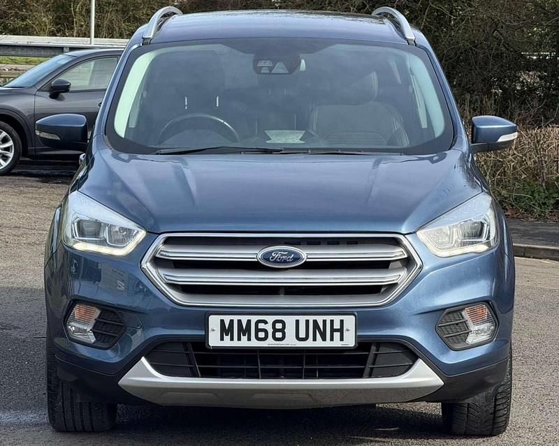 Used Ford Kuga Titanium 120 HP (88 kW) 2018 Blue SUV
