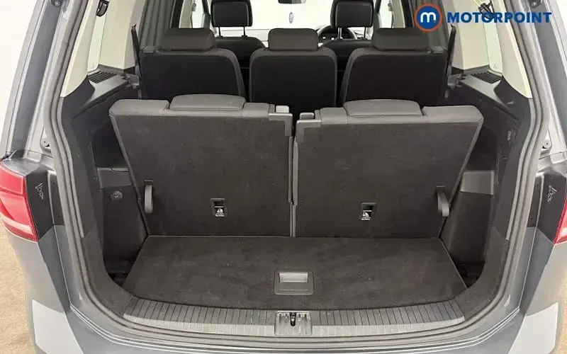 Used VW Touran Match 150 HP (110 kW) 2025 Grey MPV