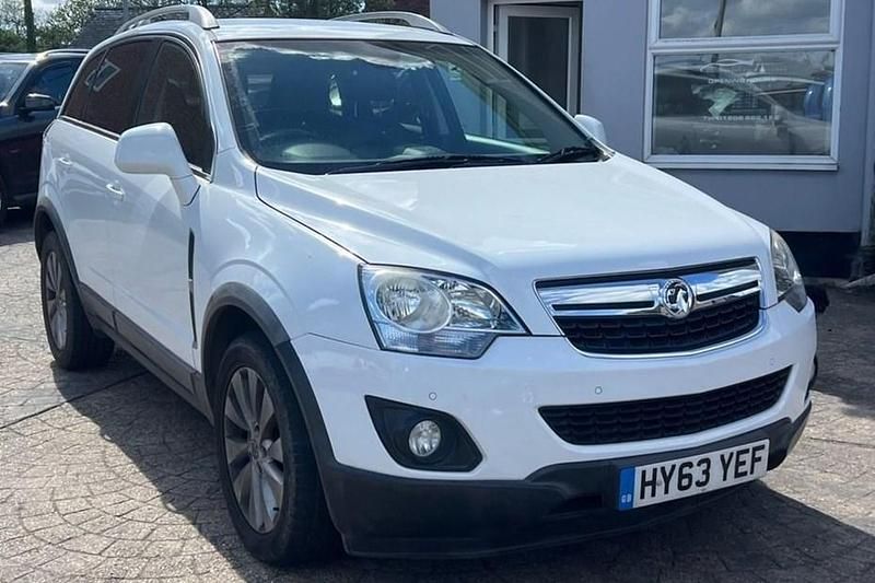 Used Vauxhall Antara 184 HP (135 kW) 2013 White SUV