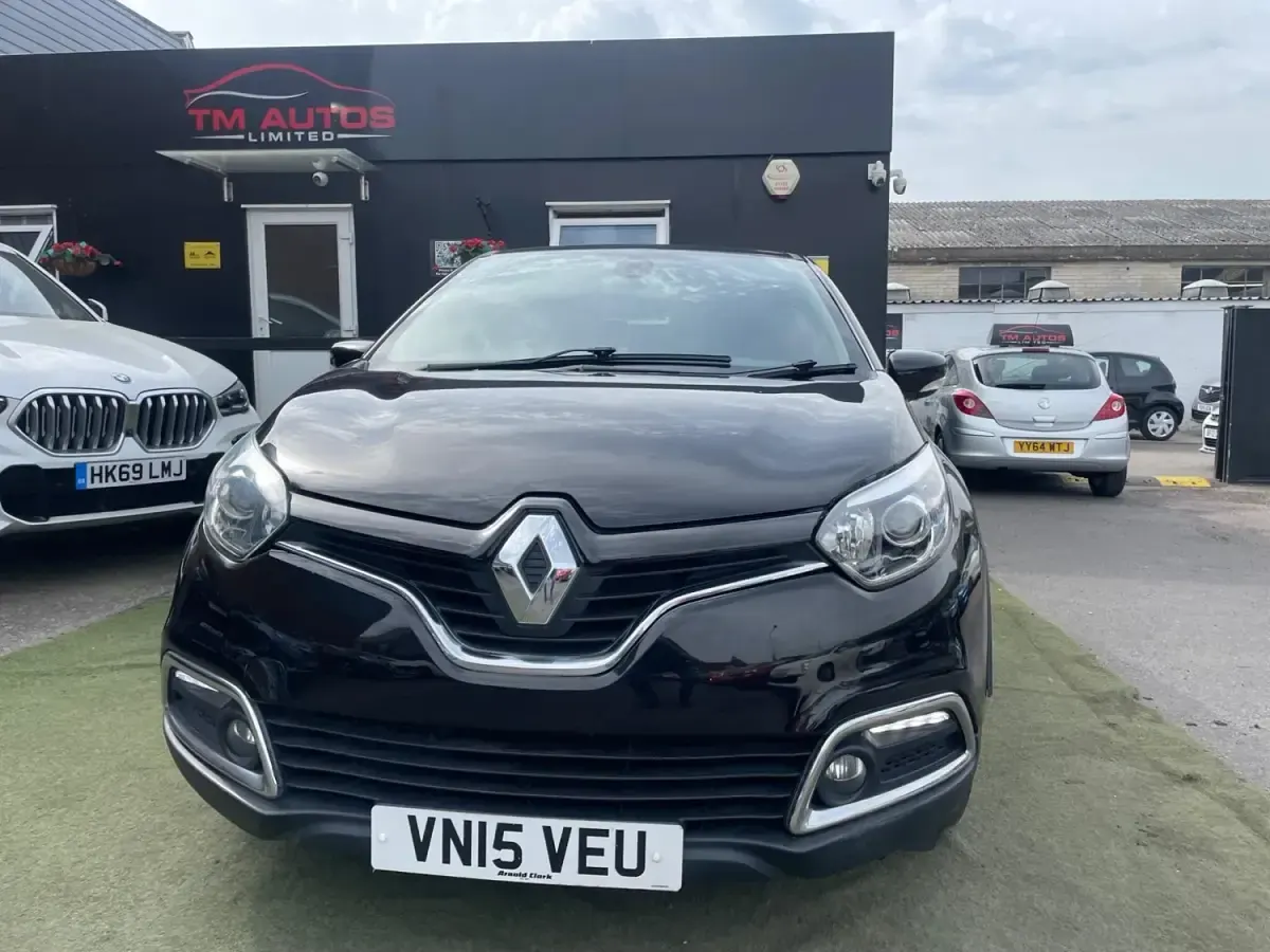 Używany Renault Captur Dynamique 90 KM (66 kW) 2015 Czarny SUV