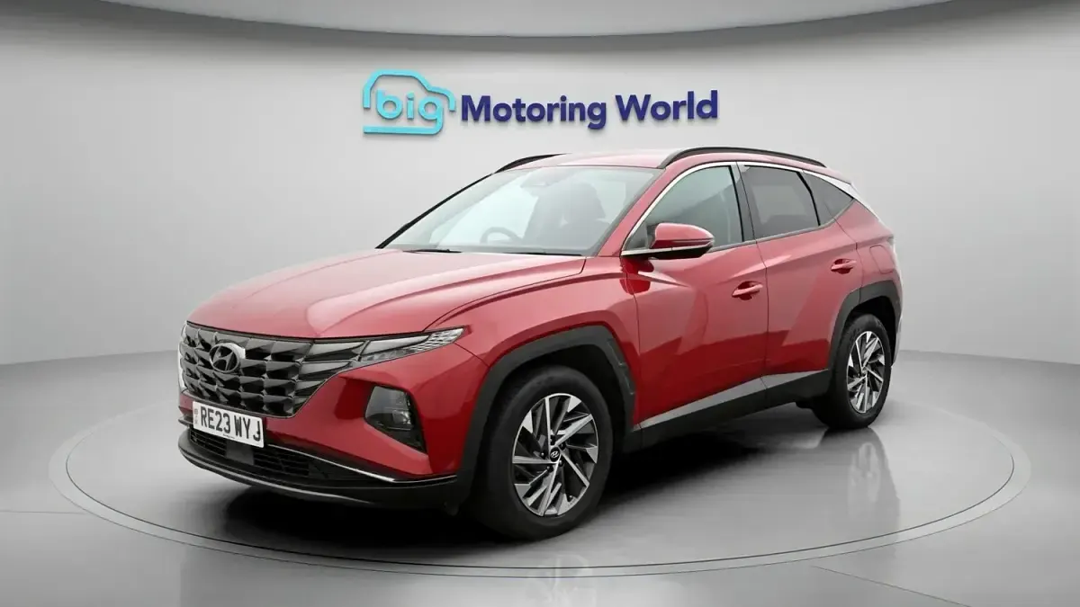 Used Hyundai Tucson Premium 180 HP (132 kW) 2023 Red SUV