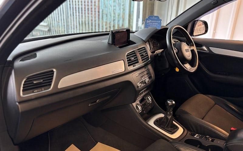 Used Audi Q3 S-Line 141 HP (103 kW) 2014 Black SUV