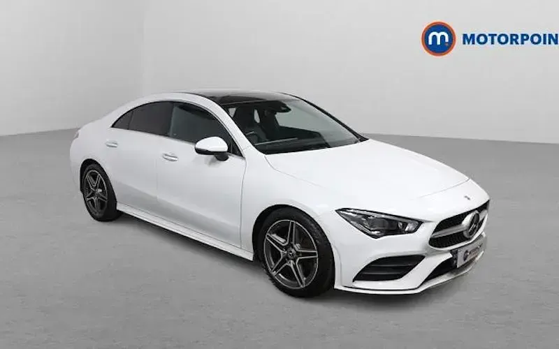 Usado Mercedes CLA180 AMG Line Premium Plus 136 HP (100 kW) 2022 Sedan