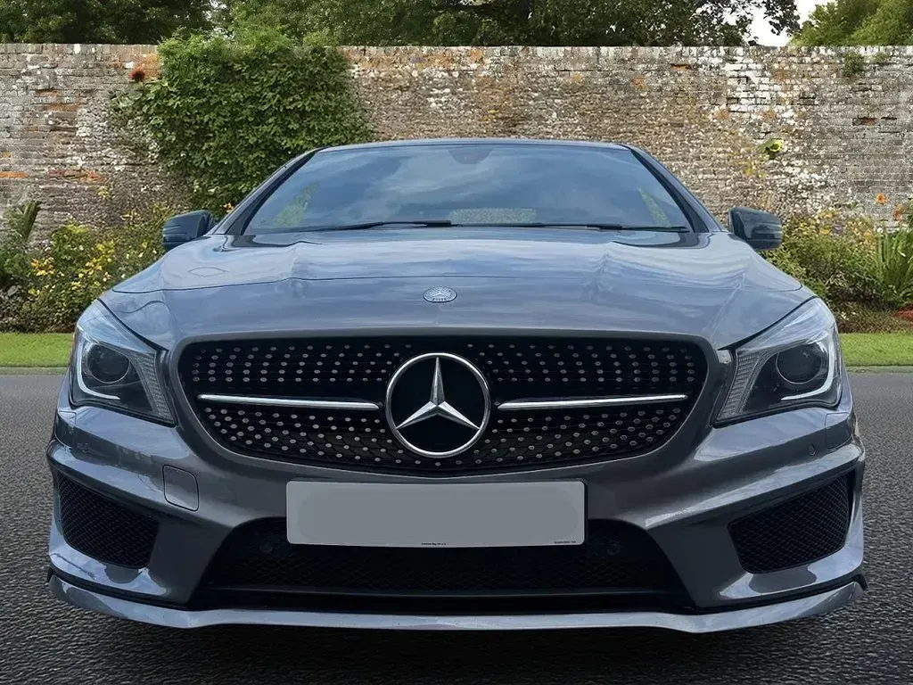 Used Mercedes CLA200 AMG 136 HP (100 kW) 2015 Grey Coupe