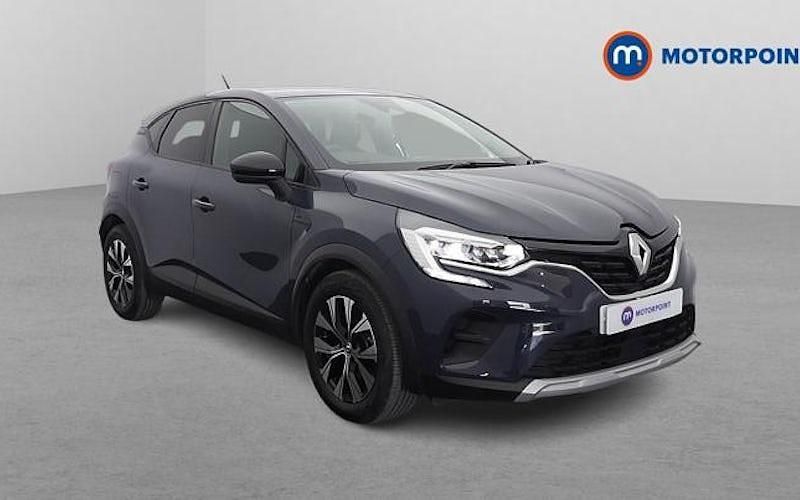 Second-hand Renault Captur Evolution 143 CP (105 kW) 2023 SUV