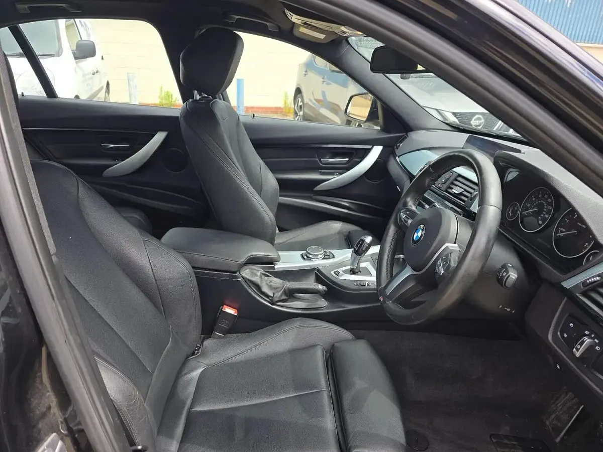 Used BMW 330e M Sport 252 HP (185 kW) 2016 Black Sedan