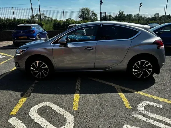Used DS Automobiles DS4 Elegance 120 HP (88 kW) 2016 Grey Hatchback