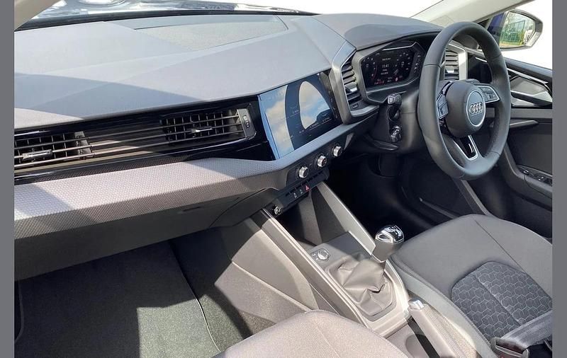 New Audi A1 Sport 94 HP (69 kW) 2026 Other SUV