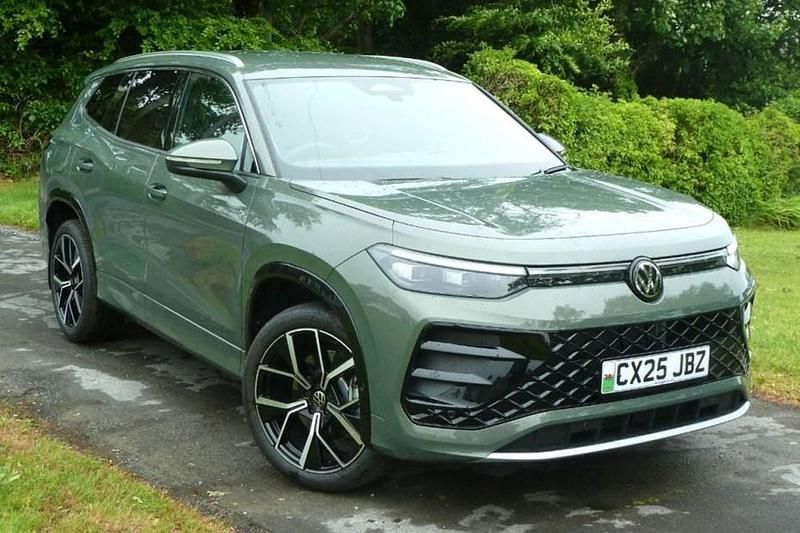 Used VW Tayron R-line 150 HP (110 kW) 2025 SUV