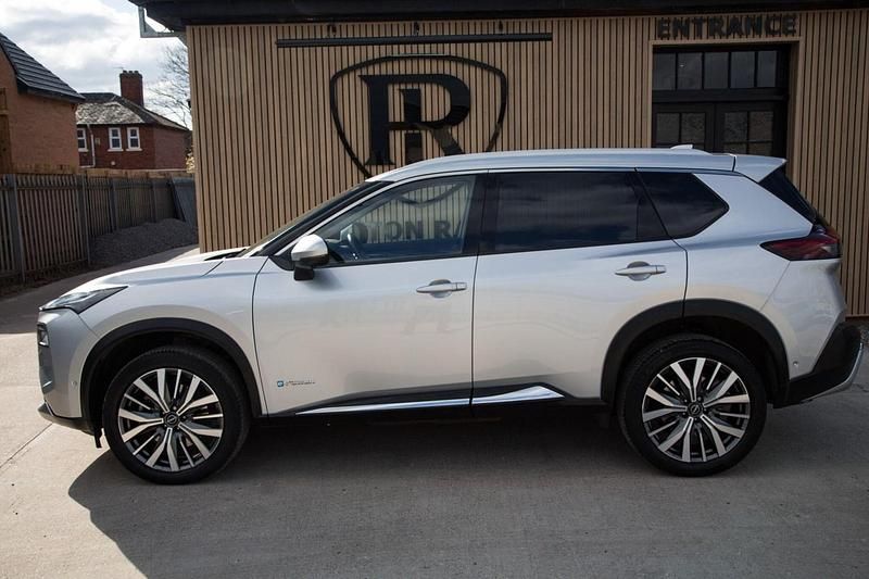 Used Nissan X-Trail Tekna+ 204 HP (150 kW) 2023 Silver SUV