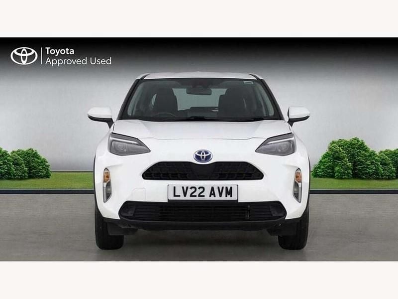 Used Toyota Yaris Cross 113 HP (83 kW) 2022 White SUV