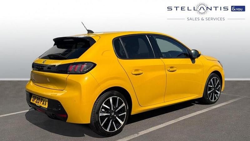 Usado Peugeot 208 Allure 99 HP (72 kW) 2020 Amarelo Citadino