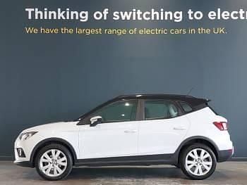 Used Seat Arona SE Technology 115 HP (84 kW) 2018 White SUV