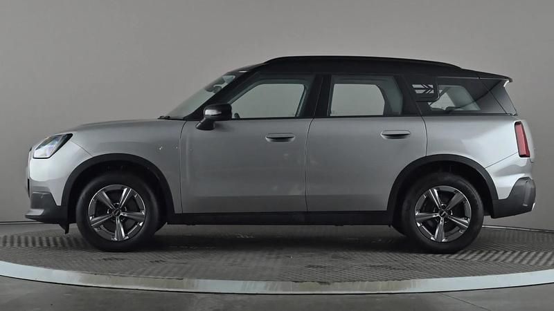 Used Mini Countryman Classic 170 HP (125 kW) 2024 Silver SUV