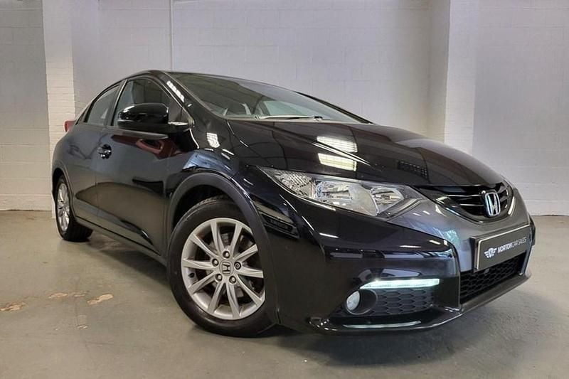 Black Used 2012 Honda Civic EX Hatchback | £3,295 (Good price) - Image 1/1