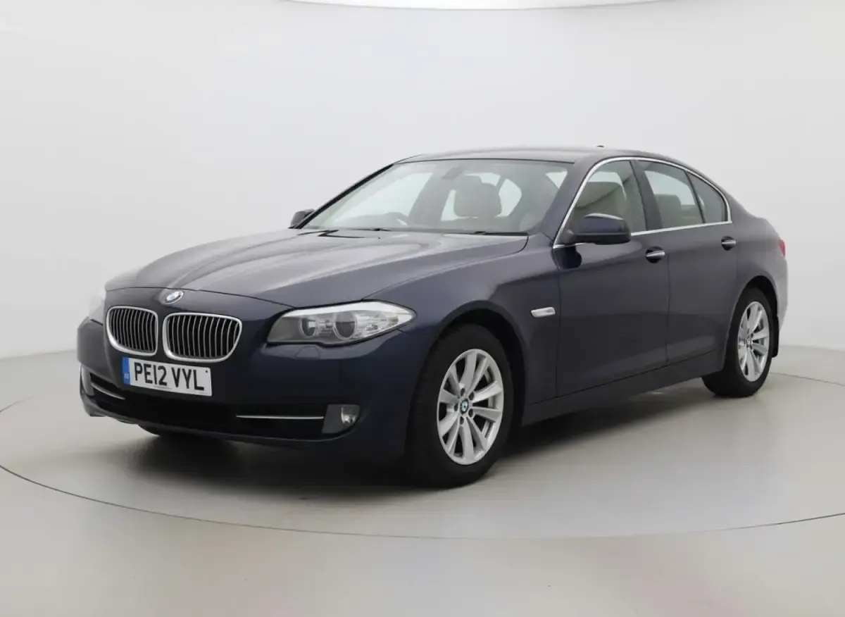 Usado BMW 525 2012 Azul Berlina