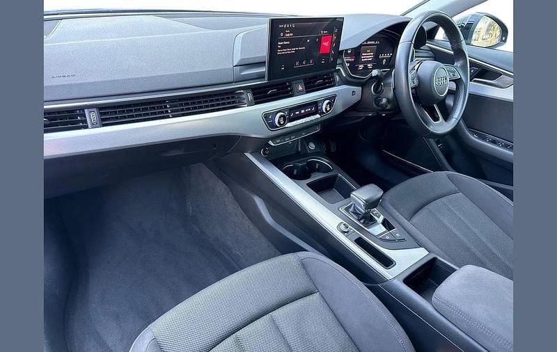 Used Audi A4 Comfort 147 HP (108 kW) 2022 Black Sedan