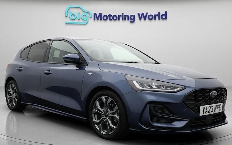Blue Used 2022 Ford Focus ST-Line Hatchback | £17,100 (Good price) - Image 1/4