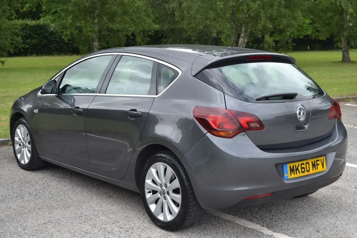 Used Vauxhall Astra Elite 2010 Grey Hatchback