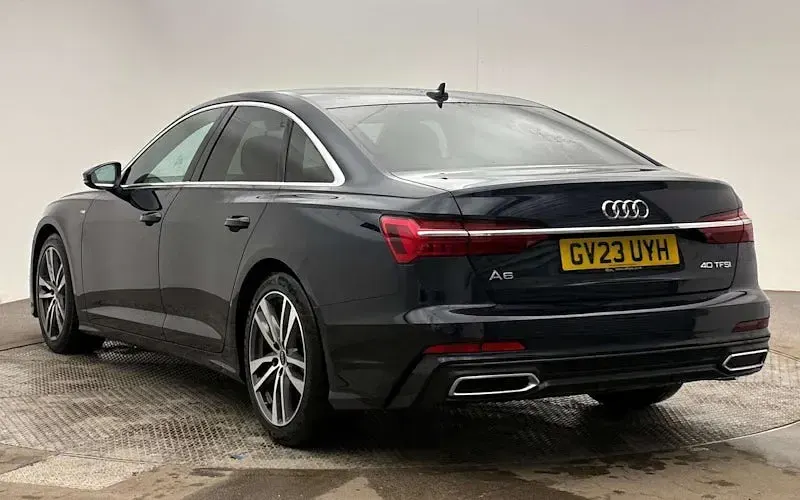 Used Audi A6 S-Line 204 HP (150 kW) 2023 Blue Sedan