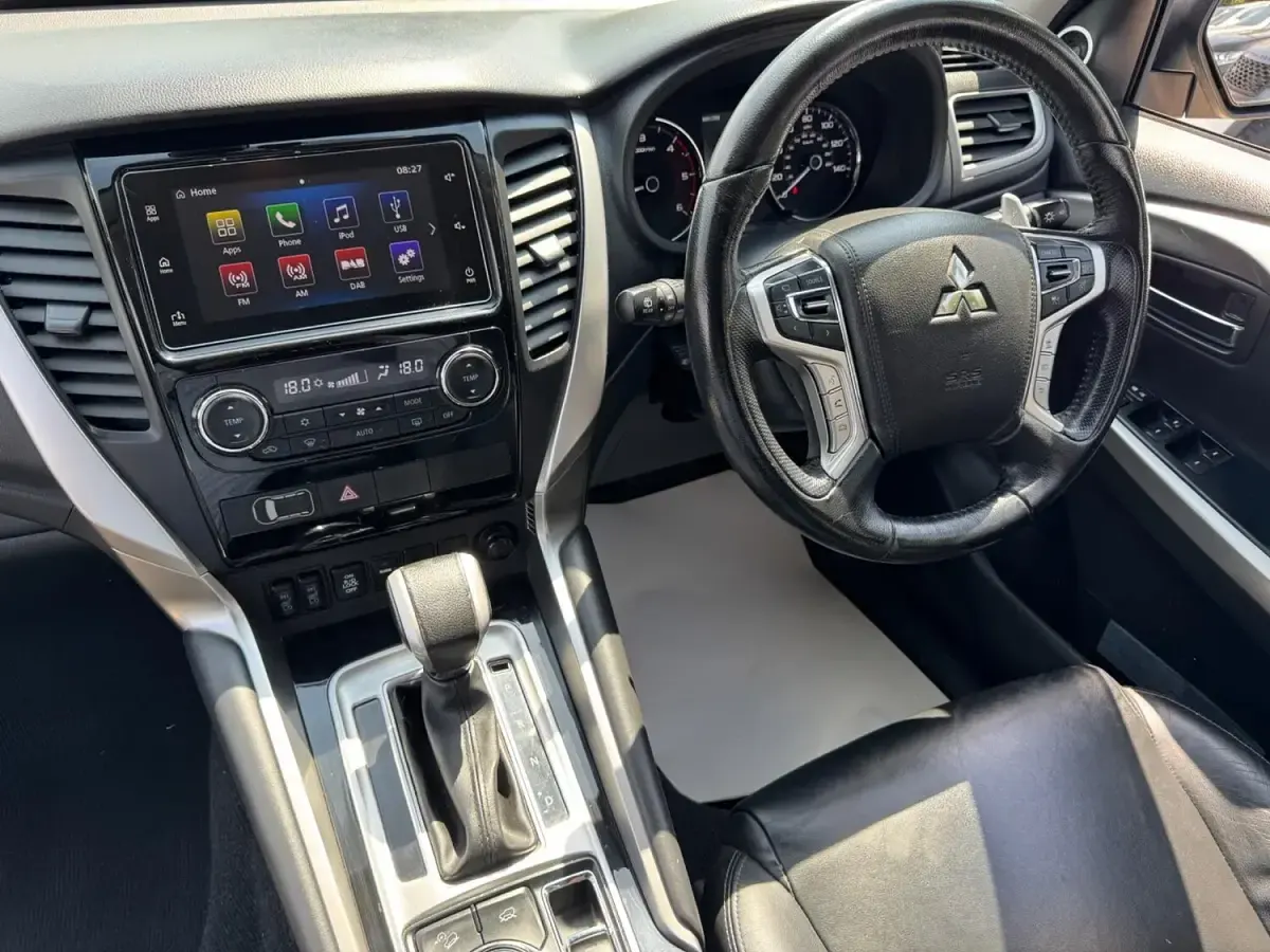 Used Mitsubishi Shogun 2021 Silver SUV