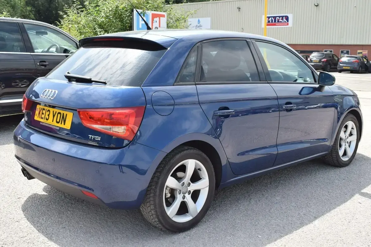 Used Audi A1 Sportback Sport 125 HP (91 kW) 2026 Blue Hatchback