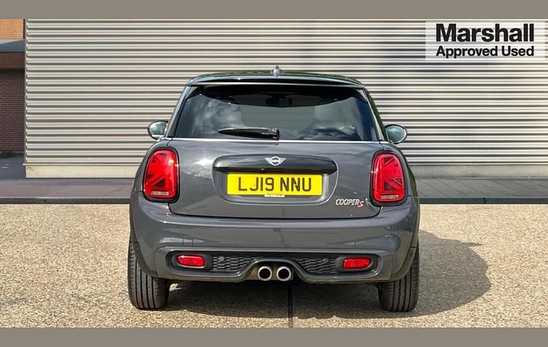 Used Mini Cooper S 192 HP (141 kW) 2019 Grey Hatchback