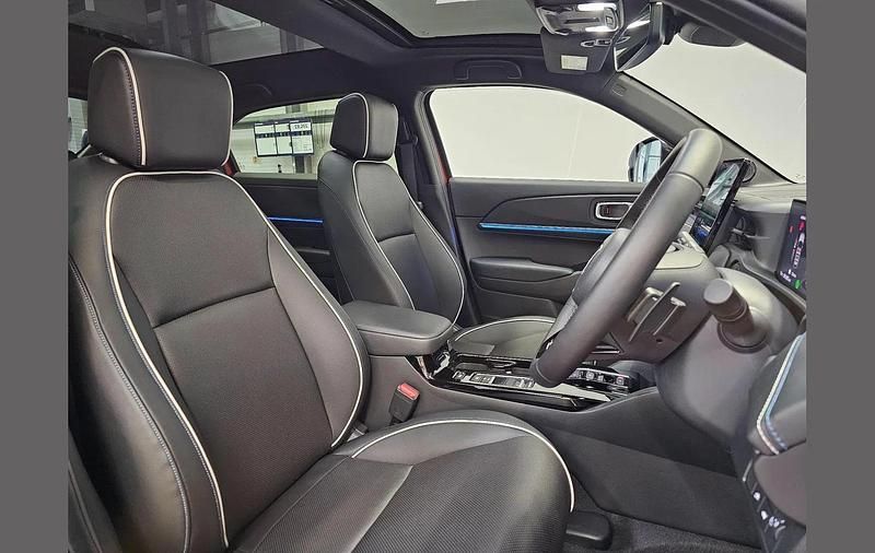 Used Honda e:Ny1 Advance 150 kW (204 HP) 2023 Red SUV