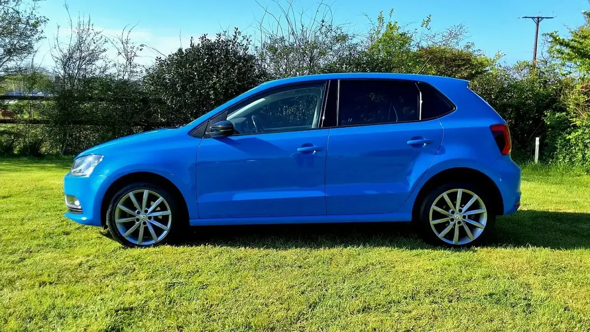 Used VW Polo Design 2015 Blue Hatchback